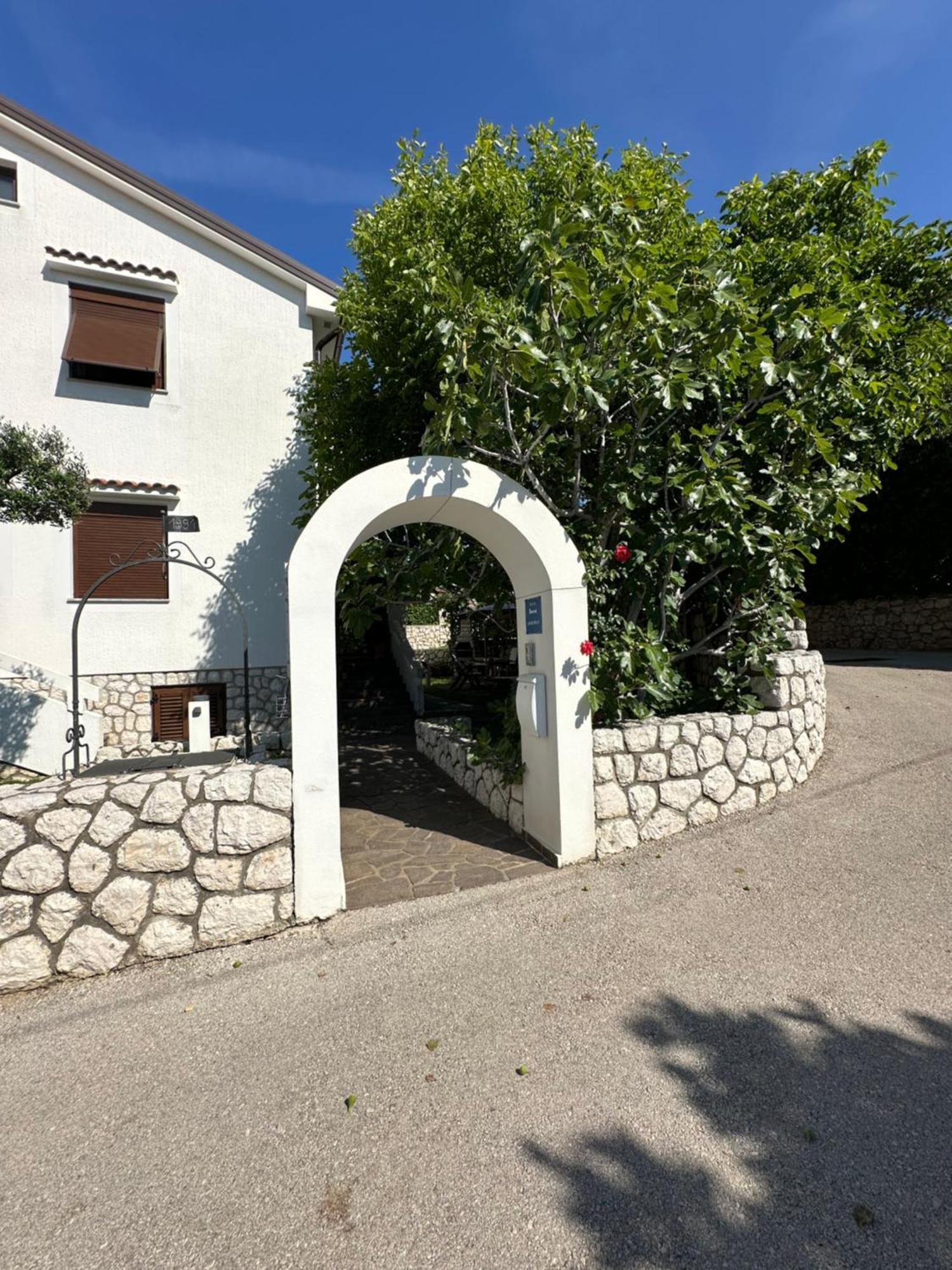 Apartments Zlatko & Mira Dorcic Baška Kültér fotó