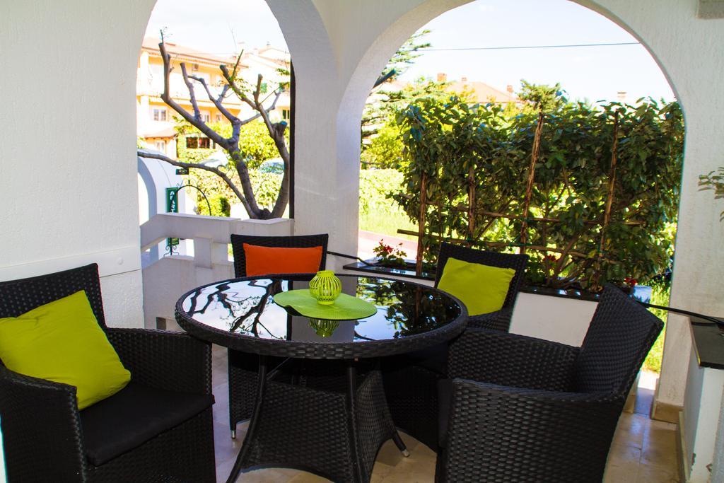 Apartments Zlatko & Mira Dorcic Baška Kültér fotó